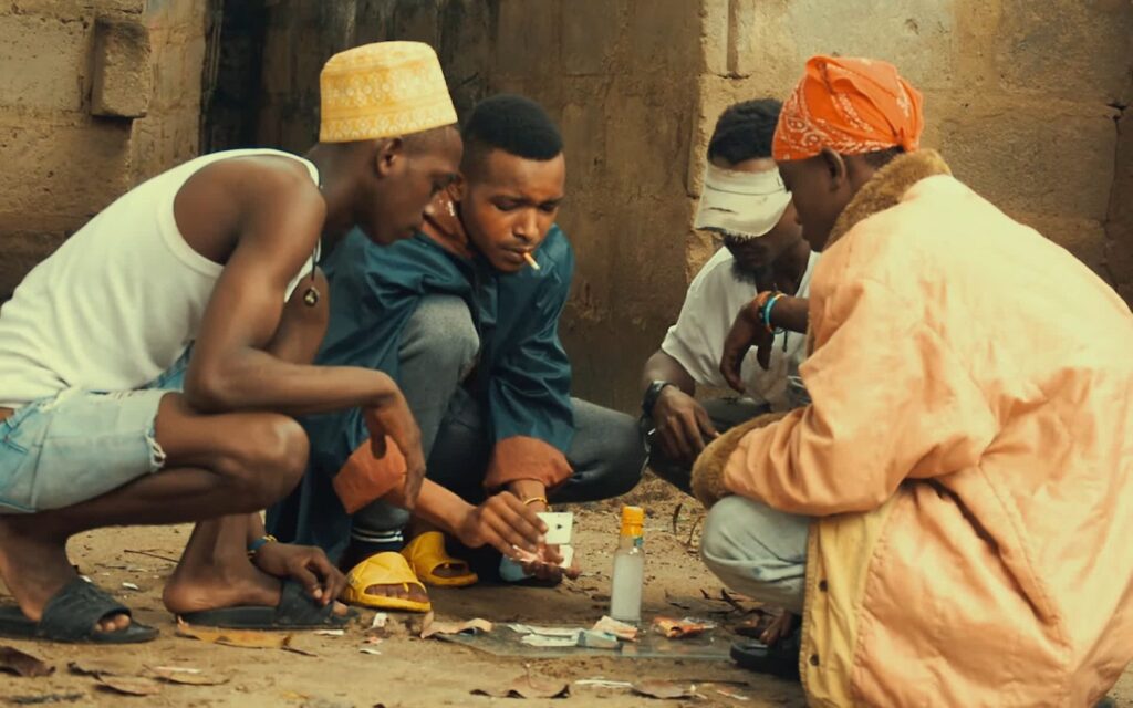 VIDEO | Deejay P Ft. Mavoice – Mtaani Kwetu