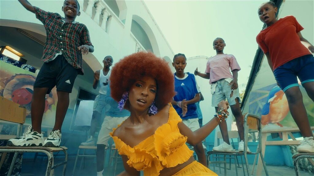 VIDEO | Phina – Si Unaniona