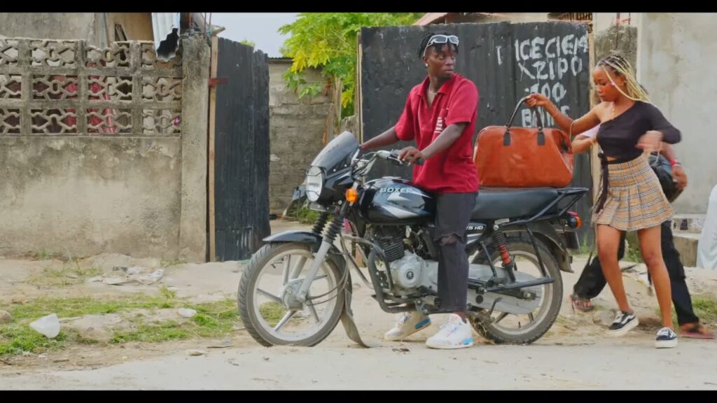 VIDEO | Mdogo sajent Ft. Paten – kisa Salio