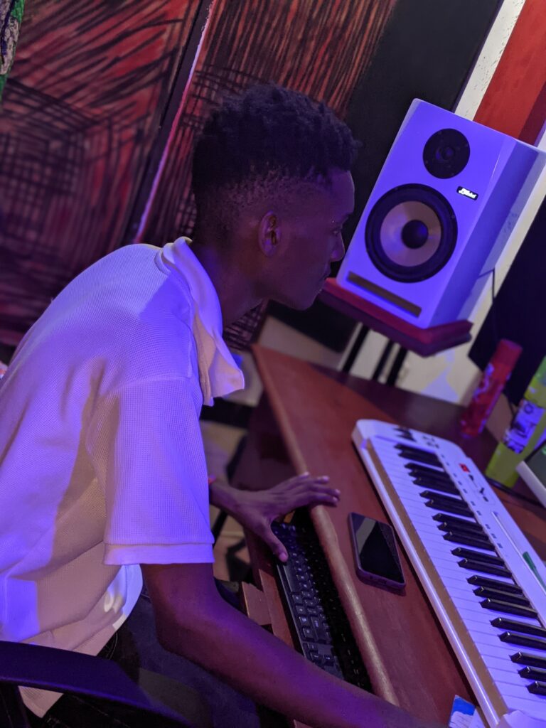 Singeri Beat | Dj Gadafi _ Disconnect Vaibu | Download