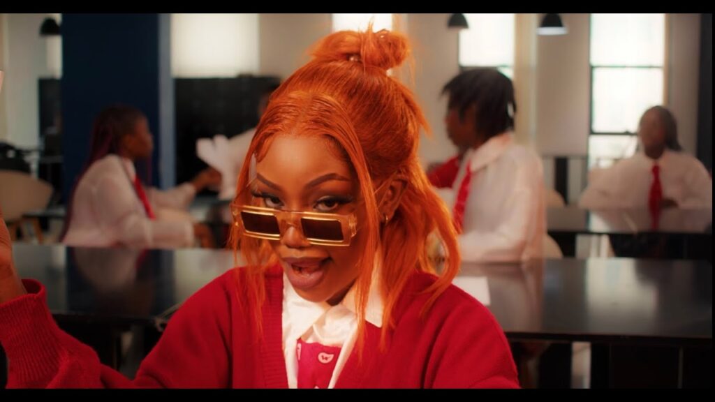 VIDEO | Crown Yo – Umenikutanisha