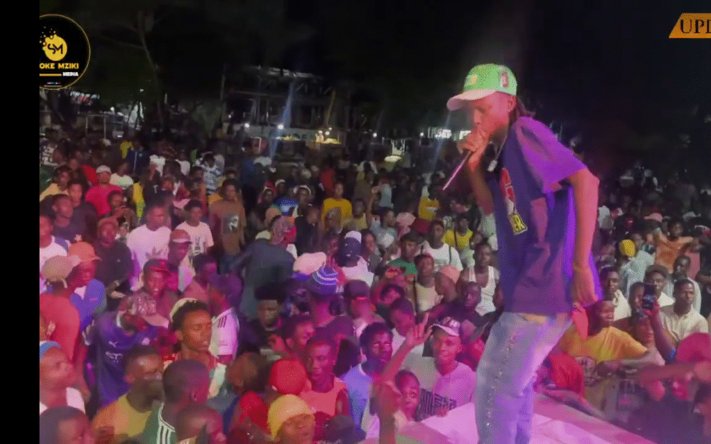 SINA JINA MC – SHOW LIVE USIKU WA BASLEY RONGONI BEACH RESORT